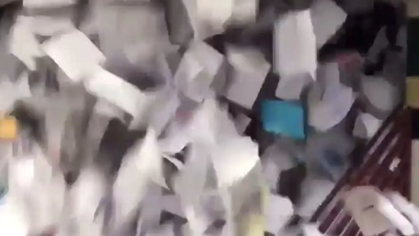 Megőrül a világ ezért az évzáróért