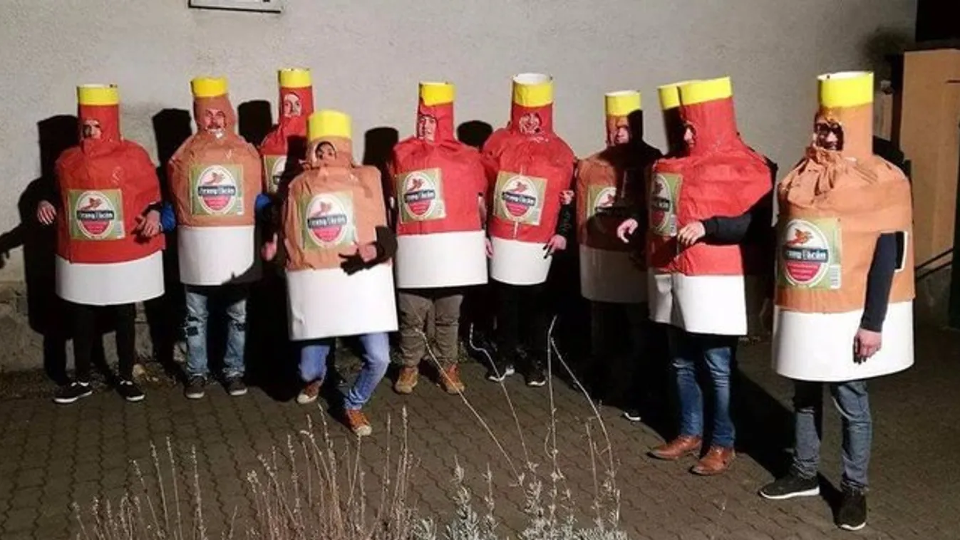 Sörnek öltöztek a megyei focisták