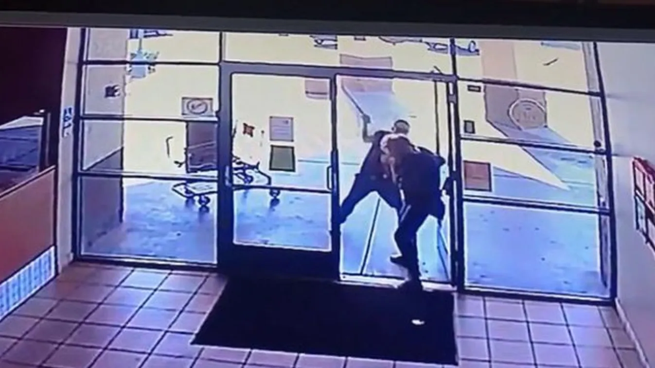 Brutális képsorok: vascsővel ütlegelt egy 77 éves asszonyt, hogy egy doboz pizzát ellophasson tőle