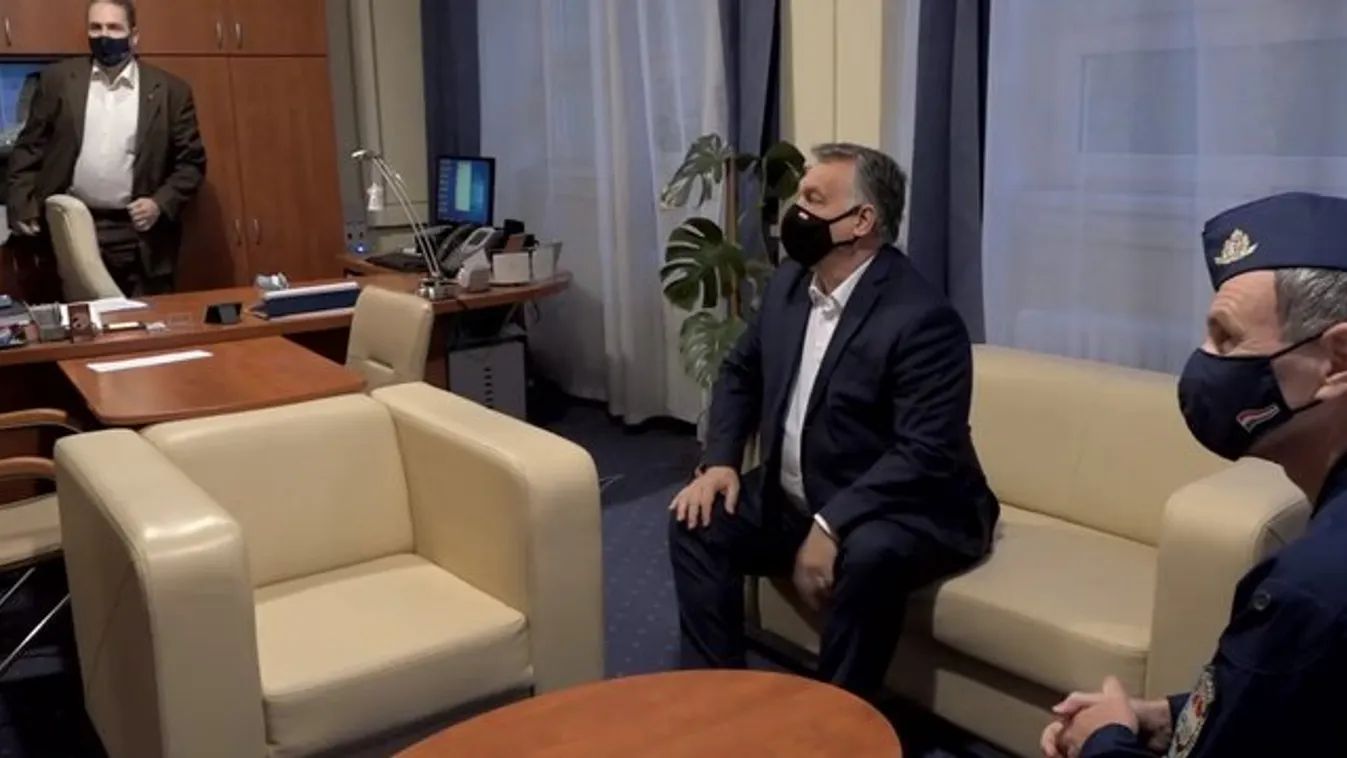 Orbán Viktor ellenőrzést tartott a belvárosi rendőrkapitányságon – videó