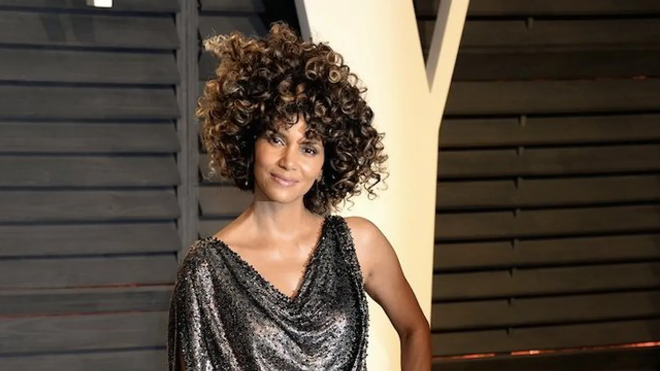 Halle Berry kiborult