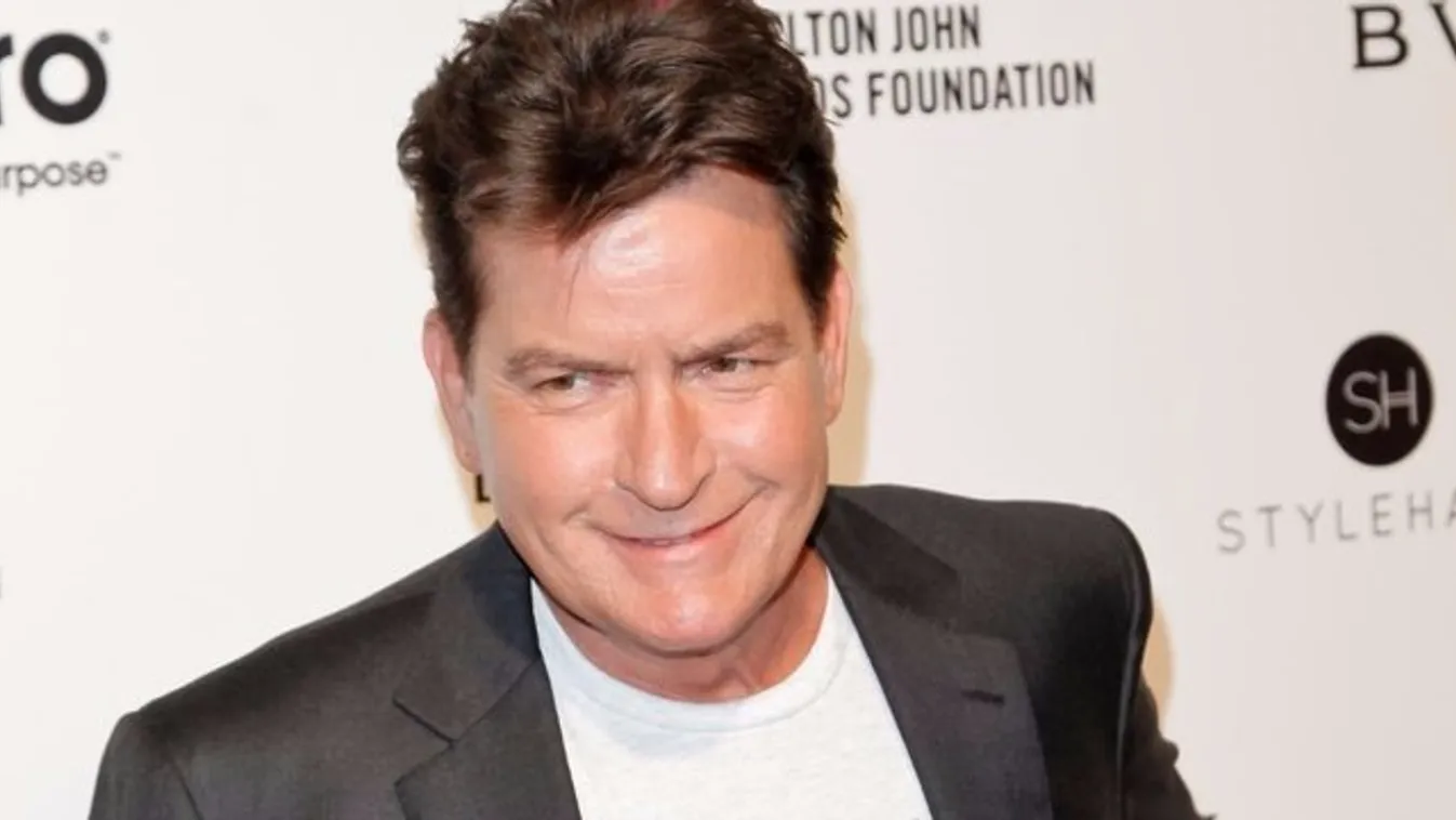 Döbbenetes vád Charlie Sheen ellen