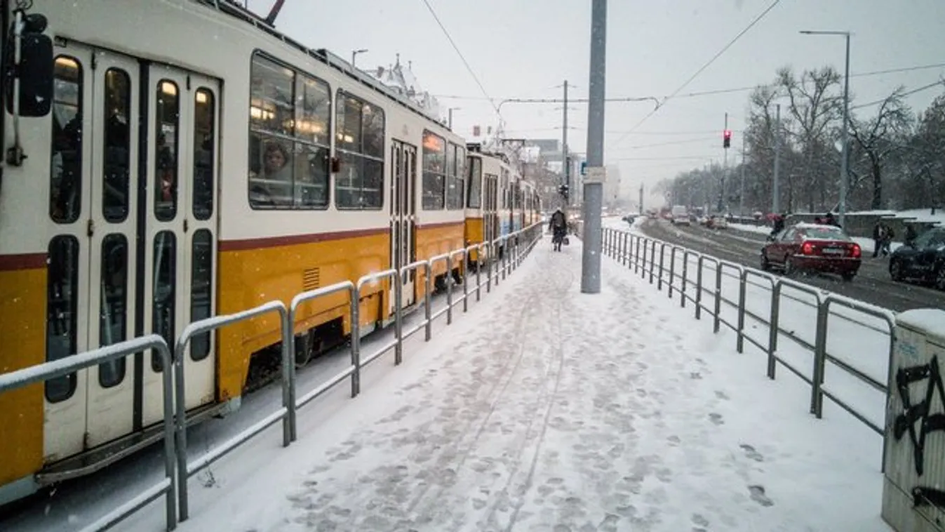 Így bénult meg 5 centi hótól Budapestet