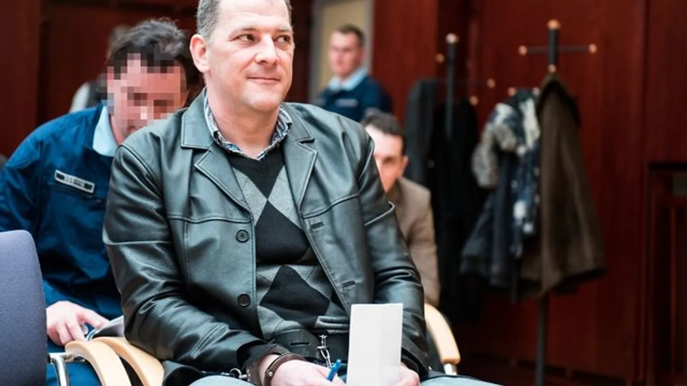 Mosolygott a gyilkosságba keveredett fideszes képviselő