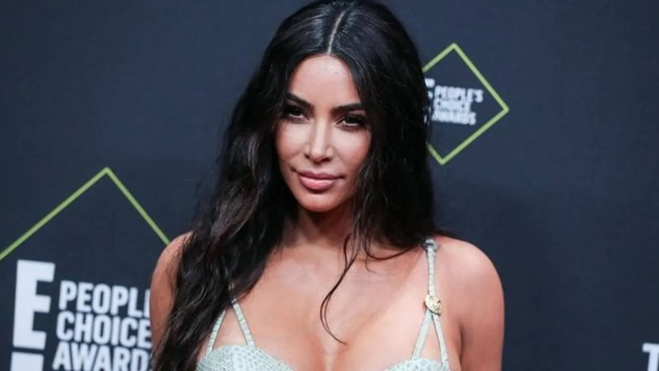 Lehet, hogy dögösebb, mint bárki más, de szörnyű főnök Kim Kardashian