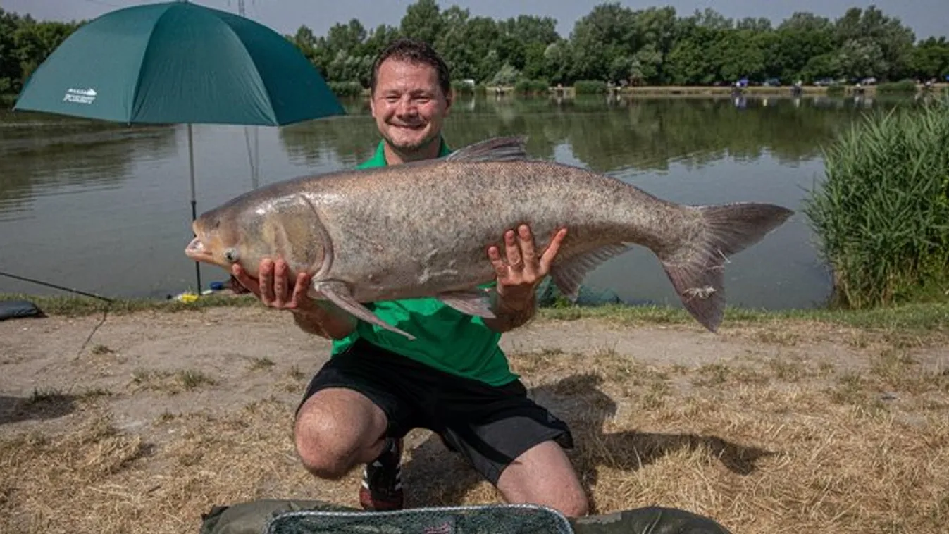 Kapitális fogás akadt Erdei Zsolt horgára
