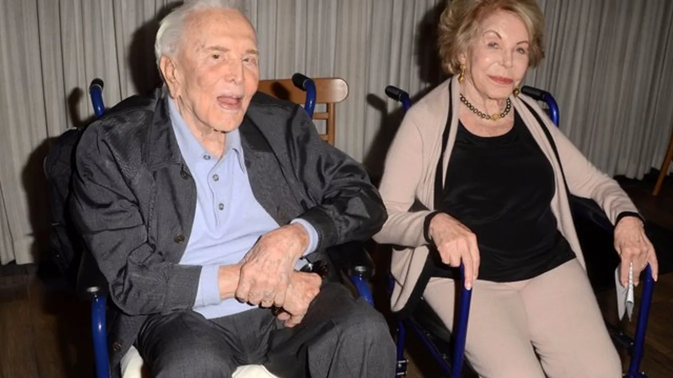 Nem semmi! 101. éves lesz Kirk Douglas