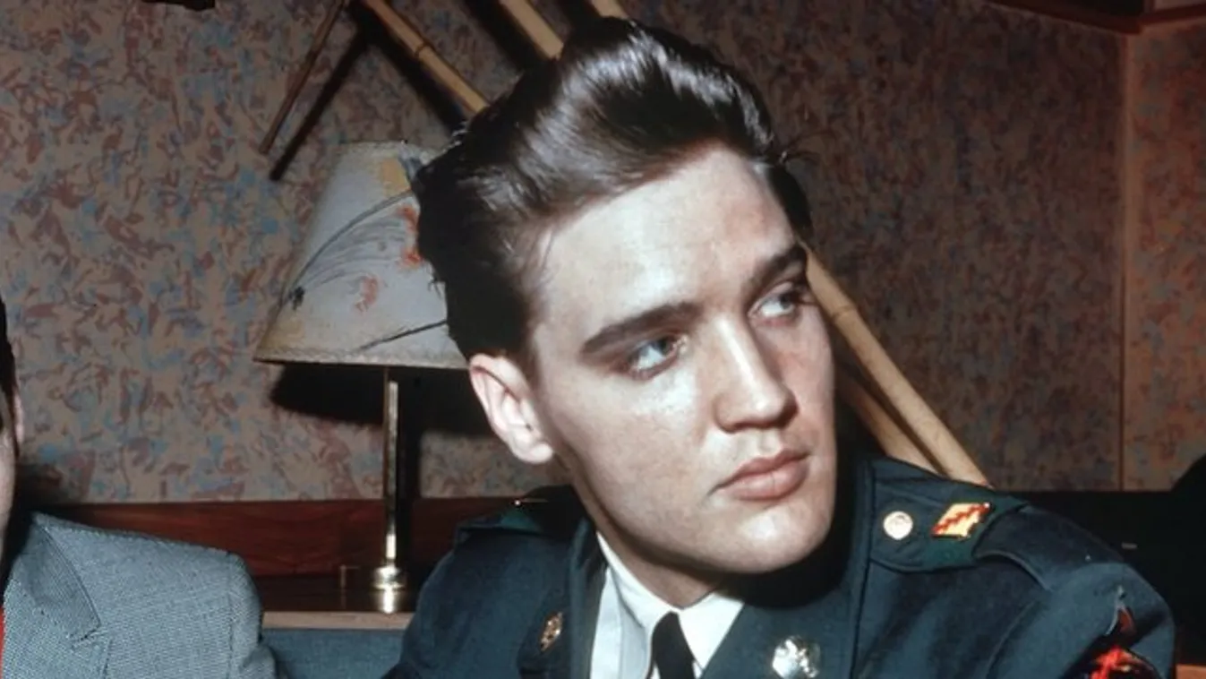 Ő lenne az öreg Elvis?