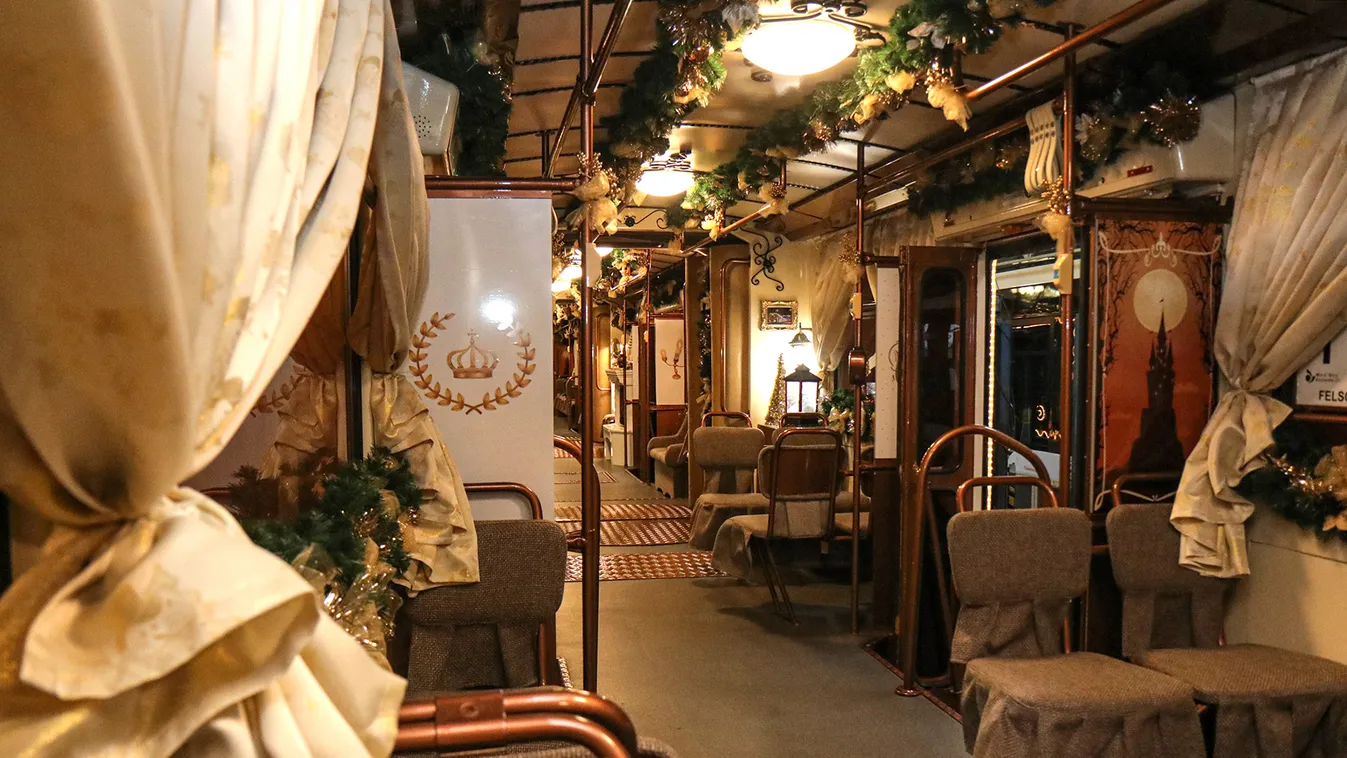 Ezt a magyar adventi villamost választották Európa legszebbjének