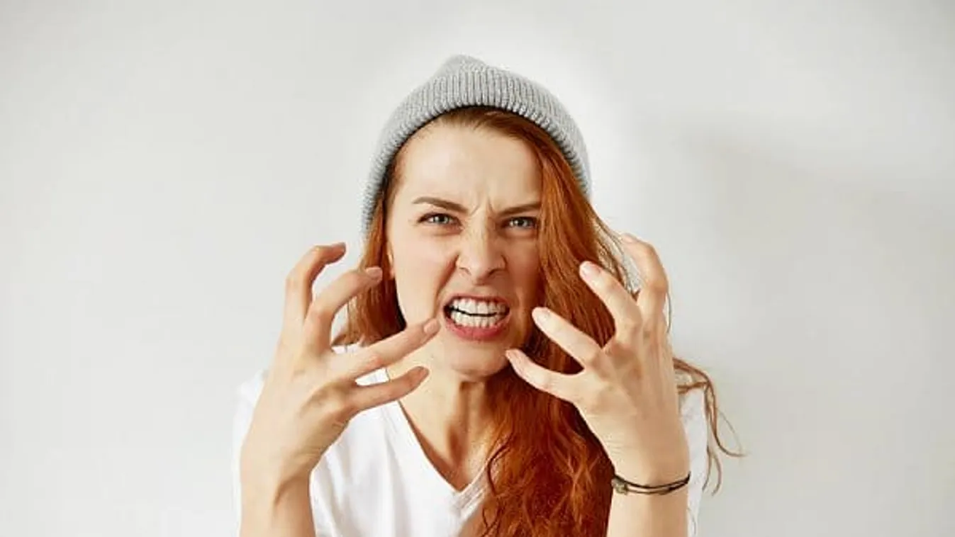 A törés-zúzás és dühöngőszoba csökkentheti a stresszt.