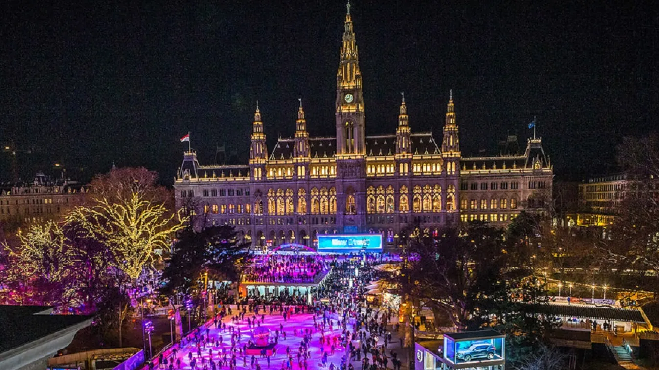 A világ egyik legnagyobb szabadtéri jégpályája működik a szomszédunkban
