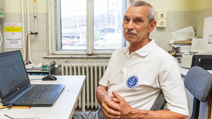 Elárulta a szakértő, mikor fog tetőzni az ötödik hullám Magyarországon