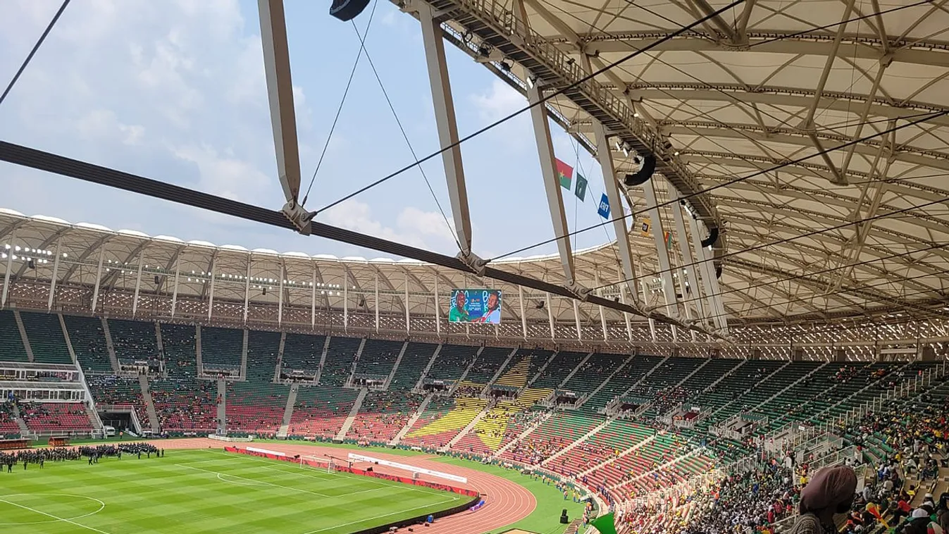 Pánik tört ki a Stade d'Olembé egyik bejáratánál, többen meghaltak