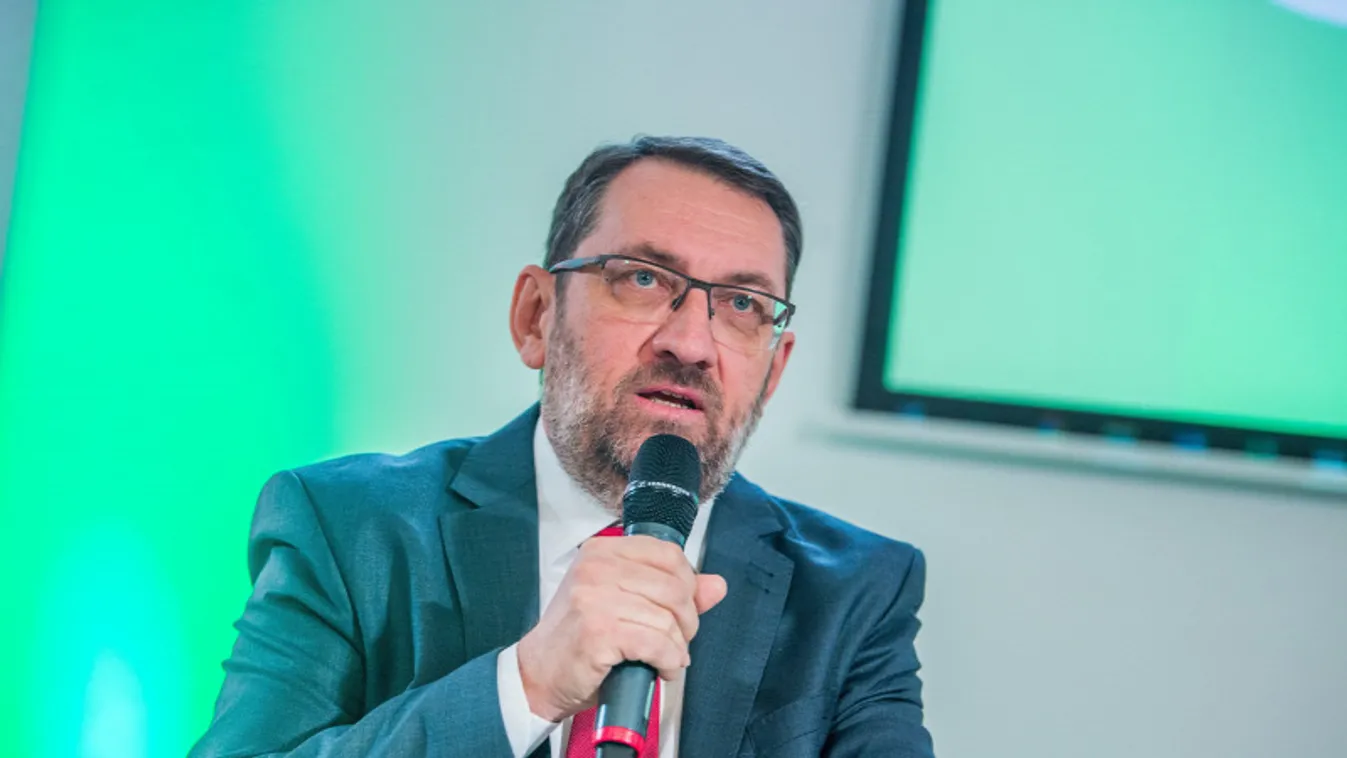 A baloldal ámokfutásra készül az egészségügyben: a kisebb kórházakat az egész országban be akarják zárni