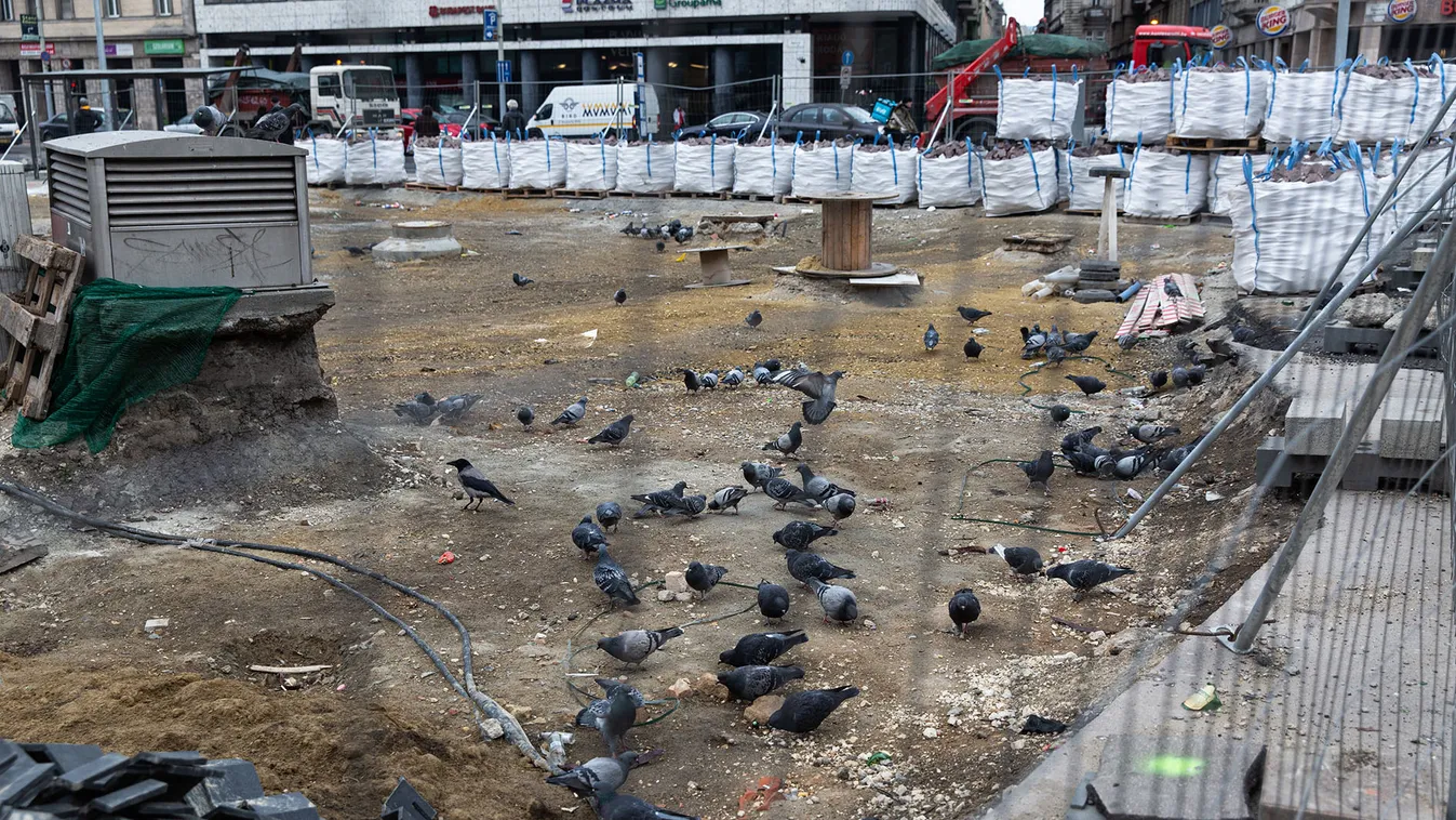 Blaha Lujza tér felújítás, 2022 január