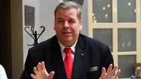Schmuck Andor újra szerelmes, már az esküvőre készül