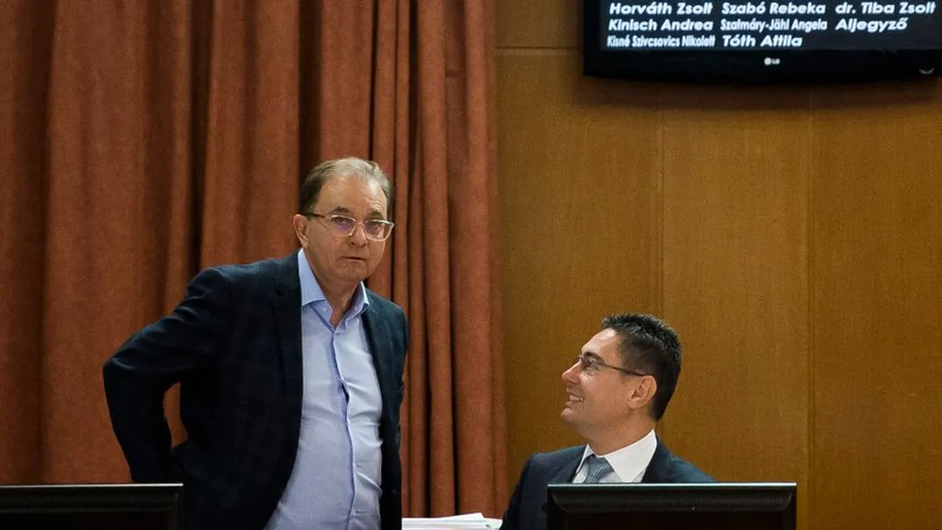 „Tóth Csabának minimum 250 millió forintot adtam át”