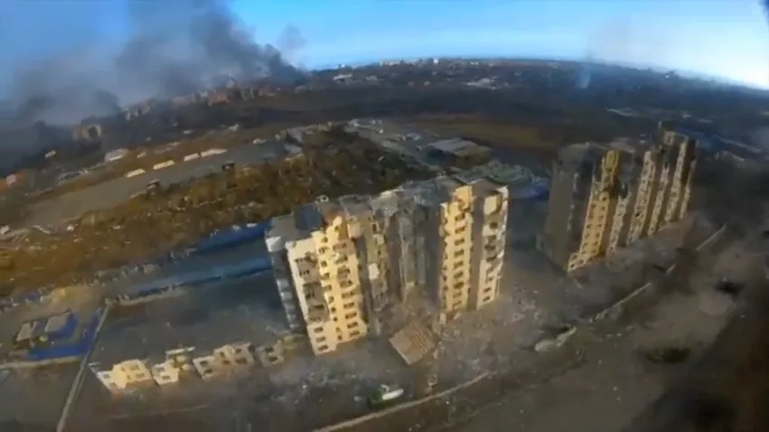 Több mint 2000 civil áldozata lehet Mariupol ostromának