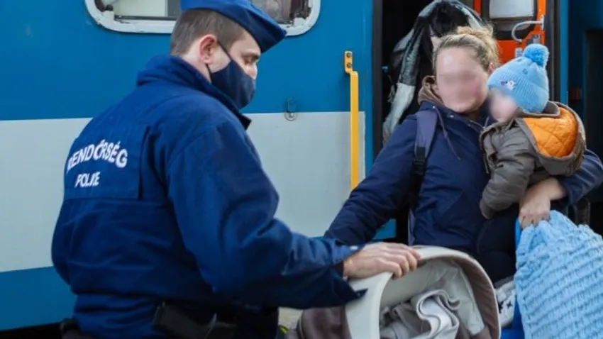 Most közölték: Ennyien menekültek Budapestre hétfőn