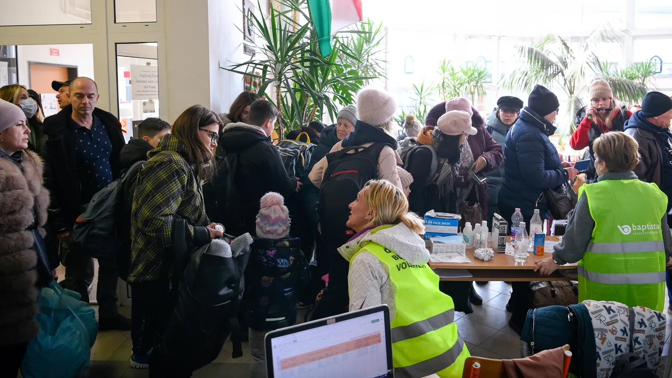1247 gyerek érkezett Budapestre vonattal szombaton Ukrajnából