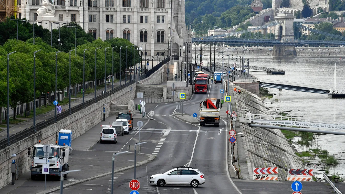 Hétfőtől ismét szabad az út a pesti alsó rakparton