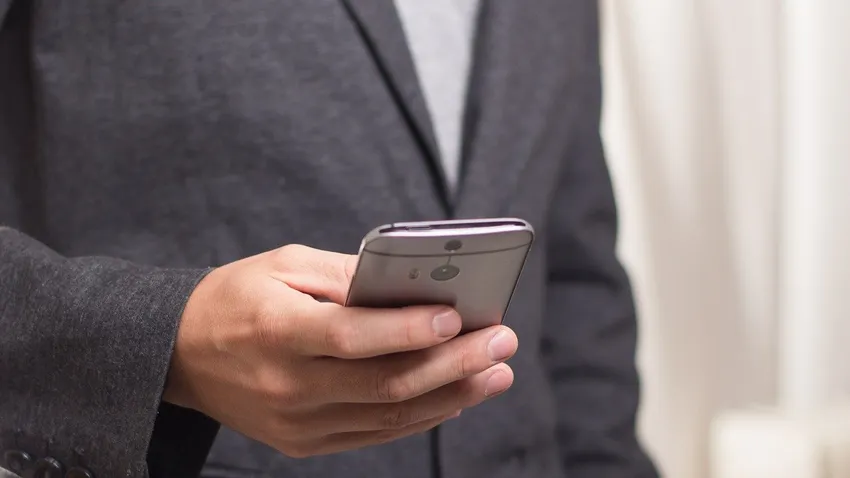 Az adatvédelmi hatóság eljárást indított a baloldali SMS-kampány ügyében