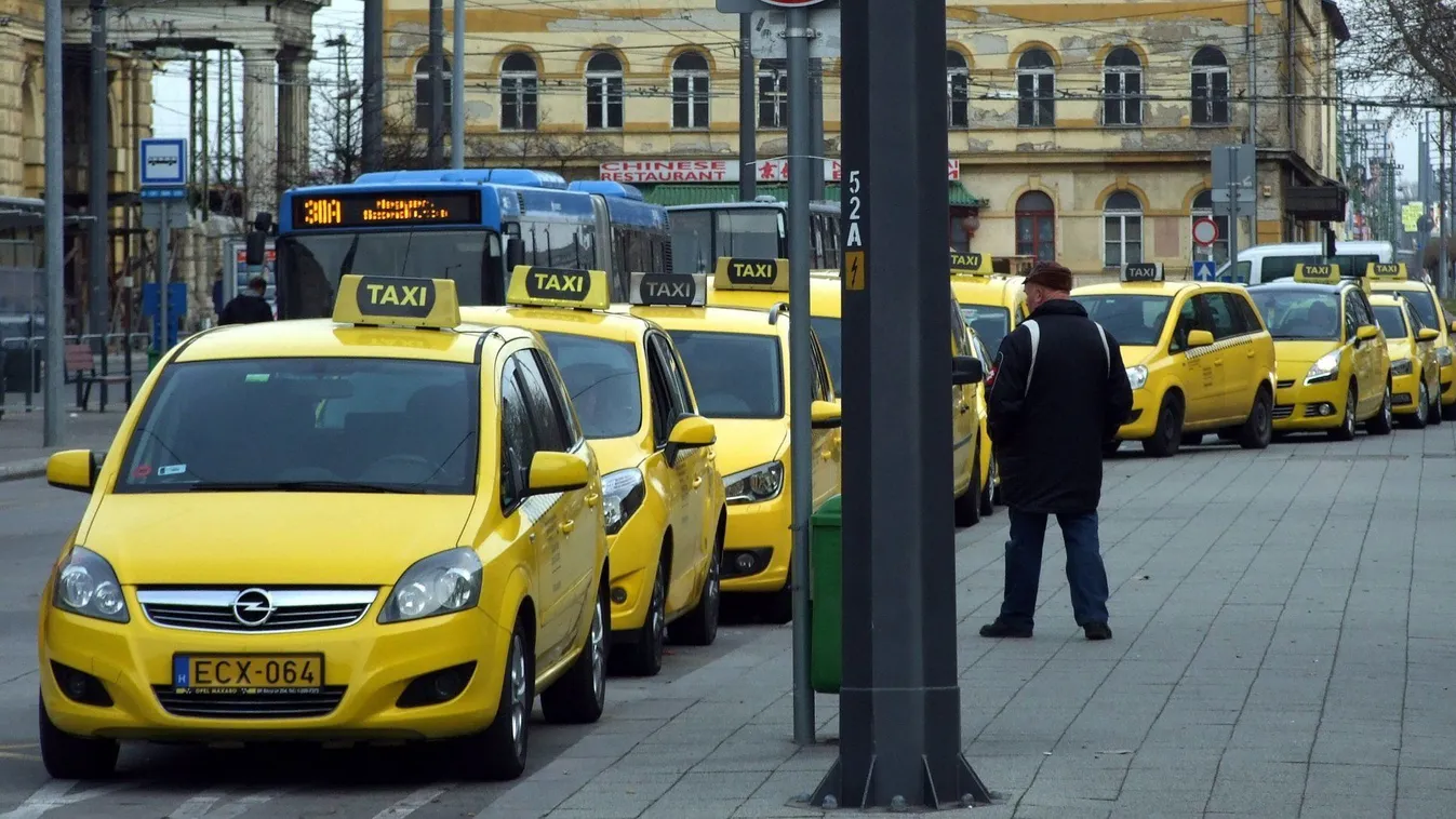 Kiderült, mennyivel emelkedik a budapesti taxisok tarifája