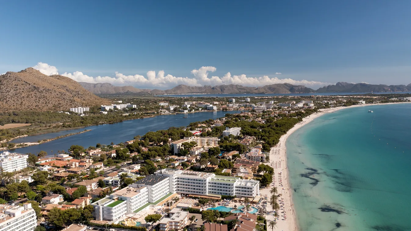 Konyhára zuhant egy edzőterem, mikor beomlott egy hotel Mallorcán