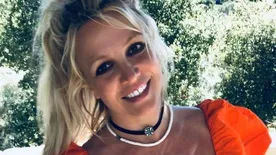 Britney Spears ismét nyilvánosan meztelenkedett, mindenki láthatta a melleit