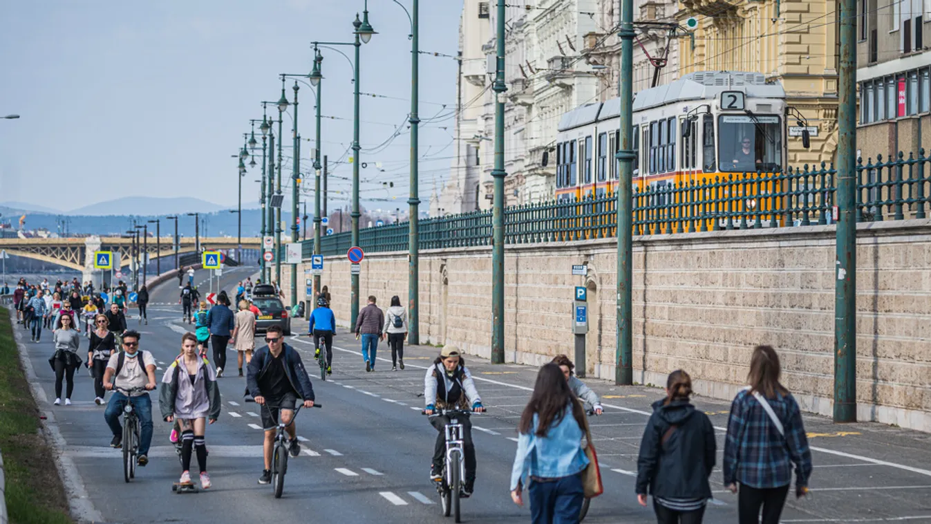 Miénk a Duna: Indul a BKK hajójárat, ismét autómentes lesz a rakpart