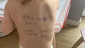 Mellbevágó: kislánya hátára írta fel elérhetőségeiket az ukrán édesanya, arra az esetre, ha meghalna