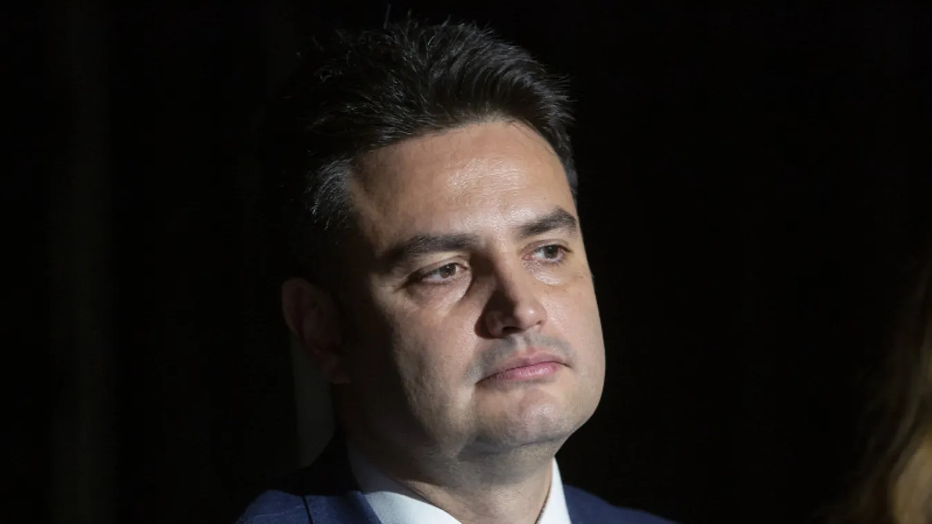 Márki-Zay rátámadt az extraprofitadóra és a benzinárstopra - videó