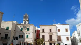 Polignano a Mare, Dél-Olaszország egyik tengerparti gyöngyszeme