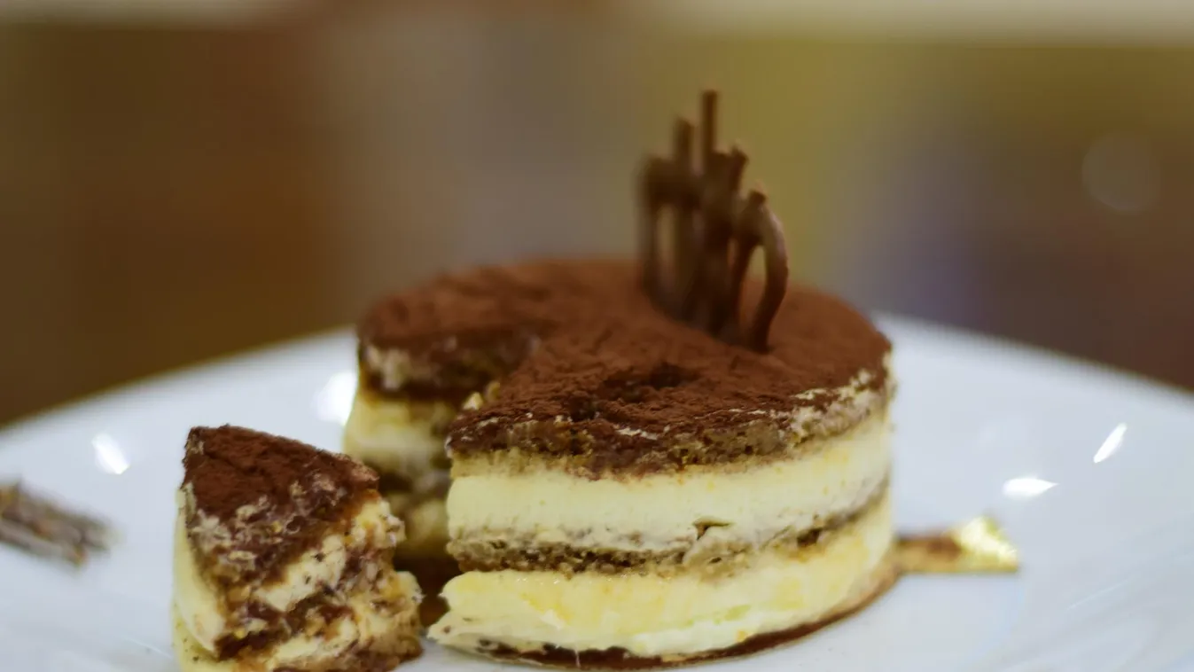 Videó: Elkészült az első, háromdimenziós nyomtatóval megalkotott tiramisu