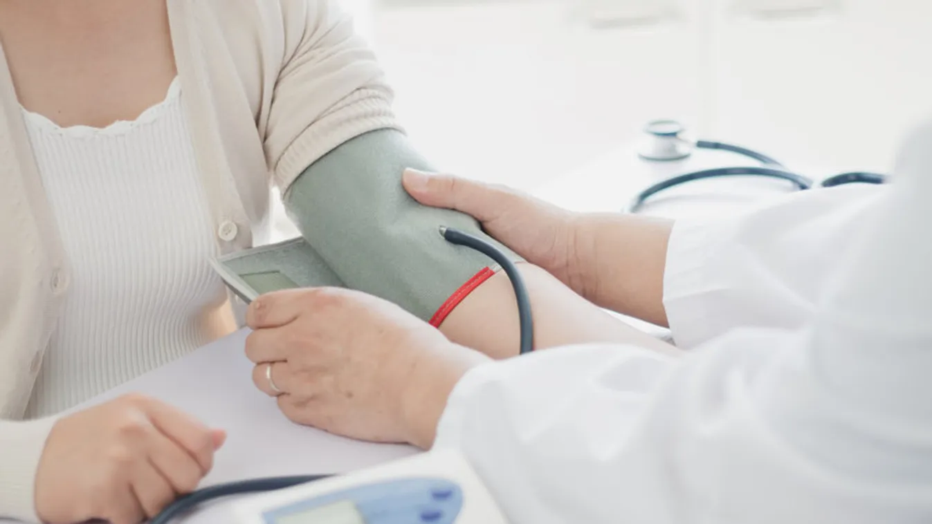 A felálláskor megemelkedő vérnyomás előre jelezheti a szívproblémát