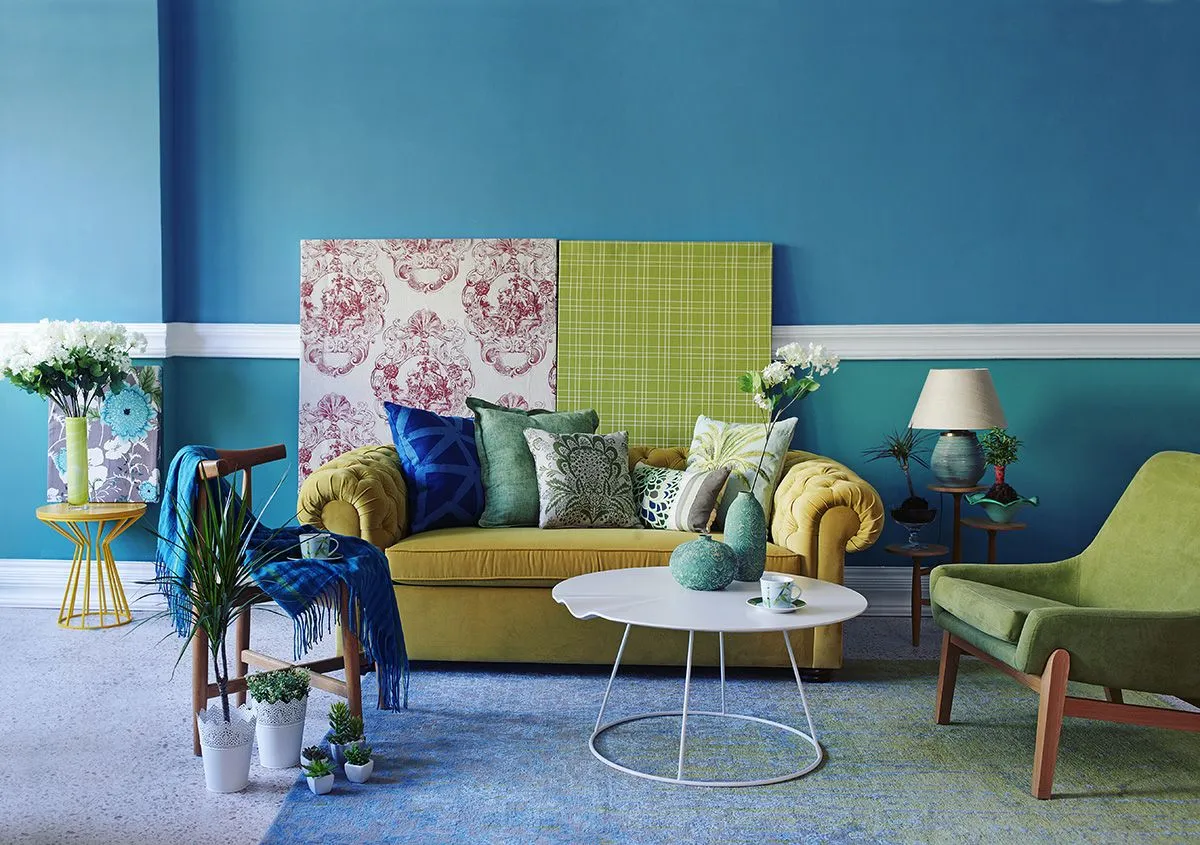 Turquoise,Wall,Living,Room