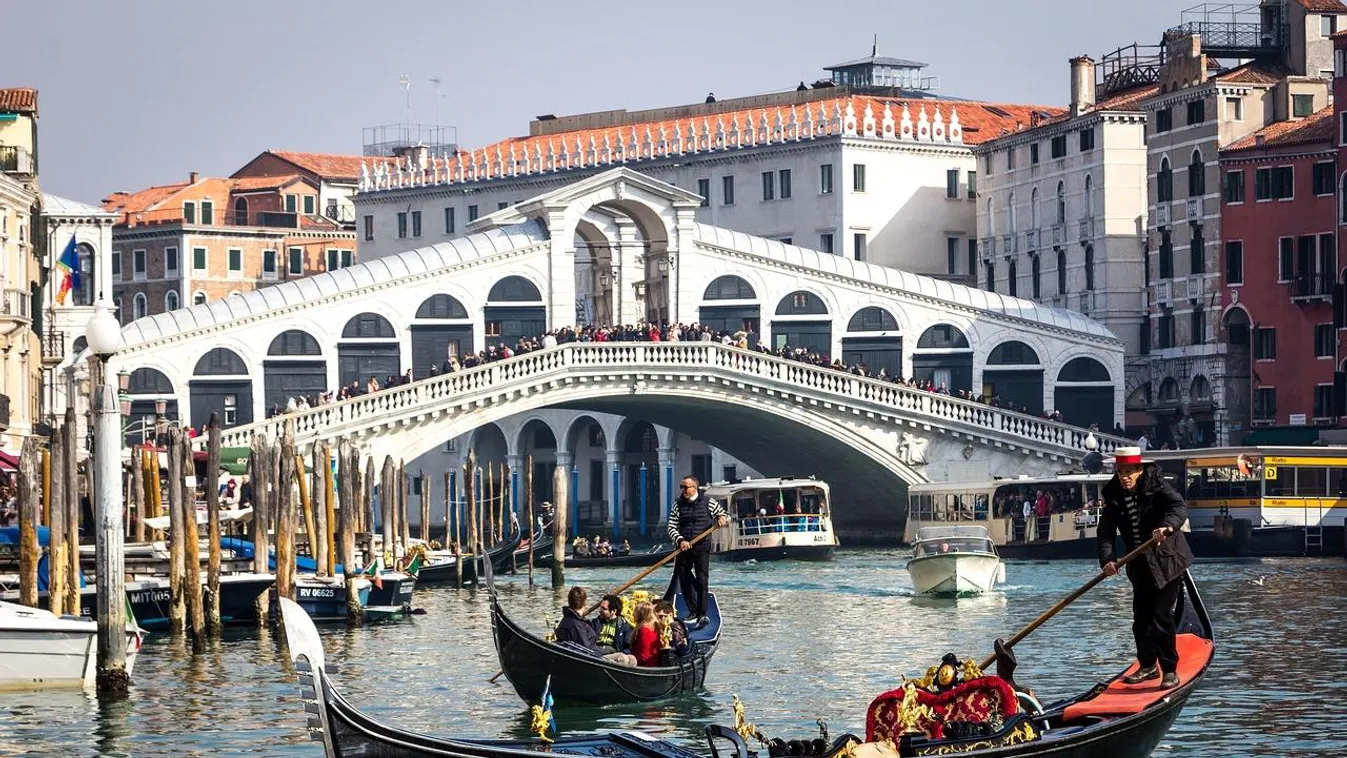 Hatalmas bírságot fizetett 4 turista egy piknikért Velencében