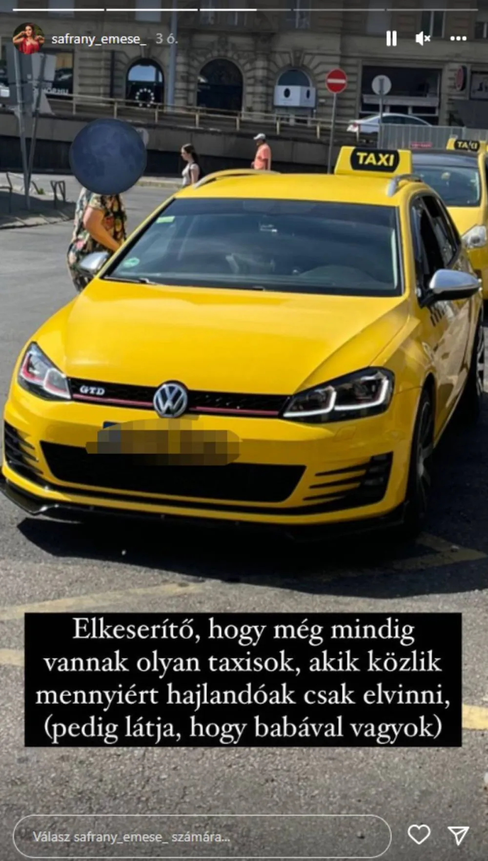 Sáfrány Emese, Instagram-szori, taxi