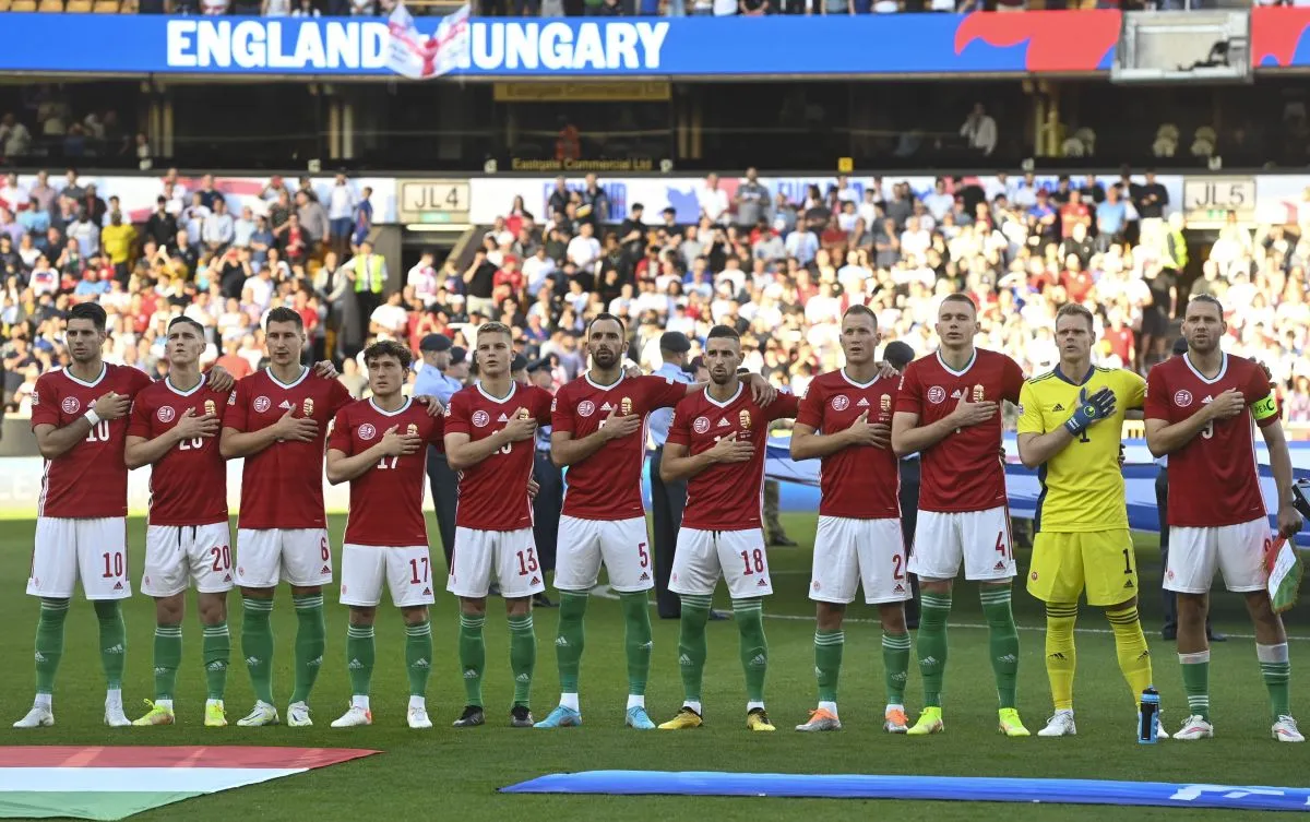 DIBUSZ Dénes; FIOLA Attila; SZALAI Attila; SALLAI Roland; ORBÁN, Willi; SCHÄFER András; NAGY Zsolt; LANG Ádám; STYLES, Callum; SZALAI Ádám; SZOBOSZLAI Dominik, magyar válogatott, Anglia-Magyarország, 2022. június 14