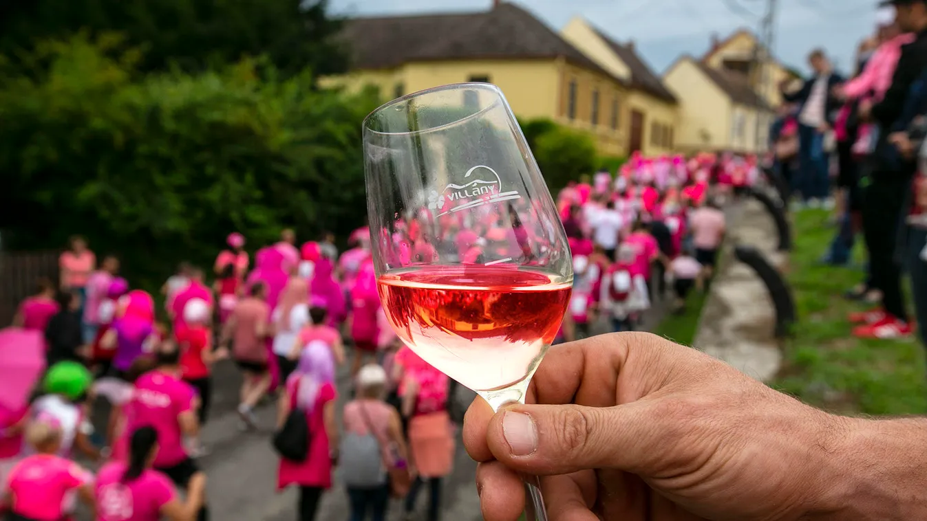 Karneváli hangulattal és rozé maratonnal érkezik a legrózsaszínűbb fesztivál