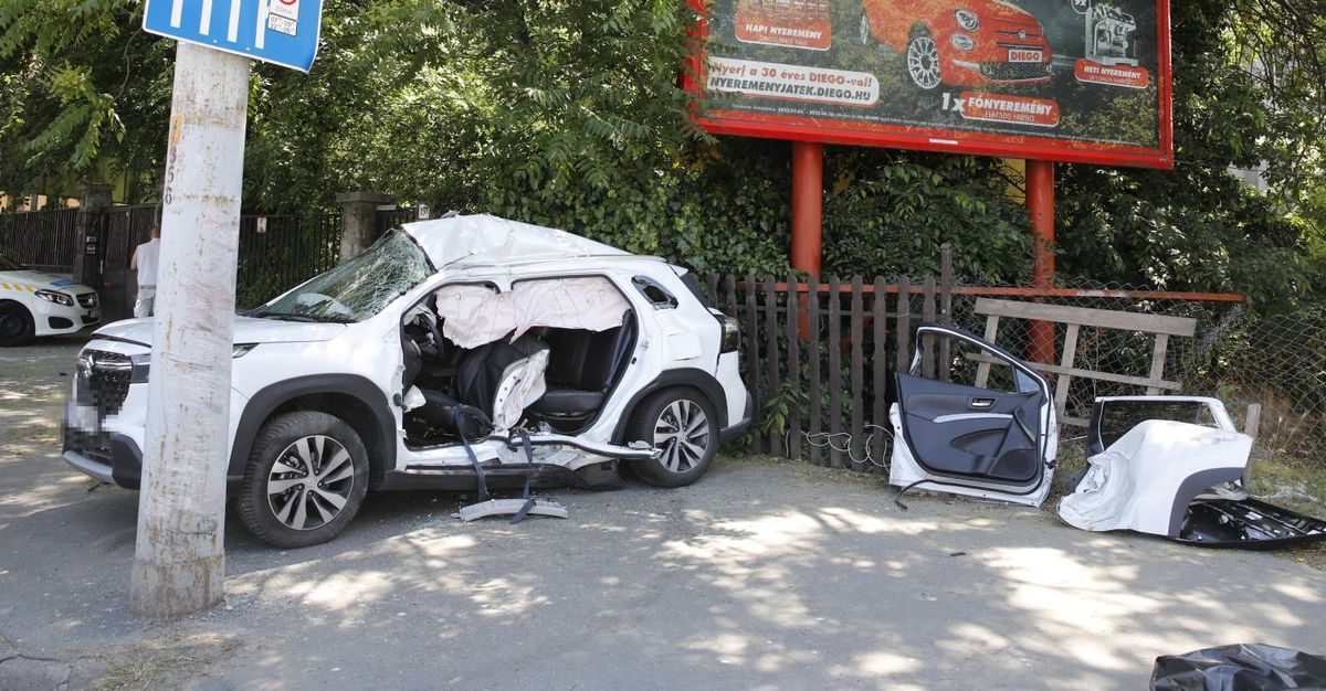 baleset, Hungária körút Pálma utca, 2022. június 3 Bors