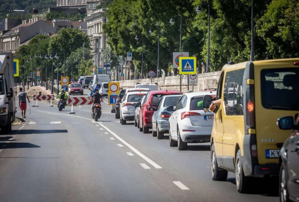 dugó, rakpart, Budapest
