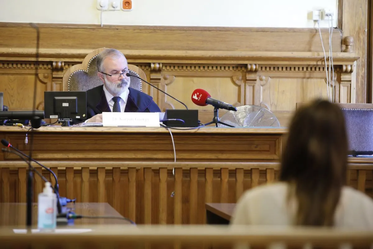 LL Junior per, Hopp Csilla barátnőjének pere, BORS, Móricz István