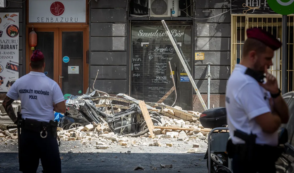 202210627 Budapest, épületomlás a Jókai utcában. Fotó:Bánkúti Sándor