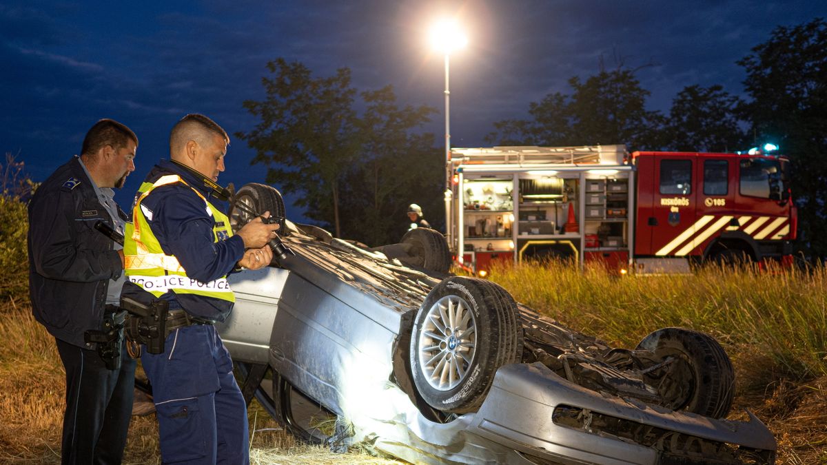 Helyszíni fotókat kaptunk az Izsáknál történt éjszakai tragédiáról