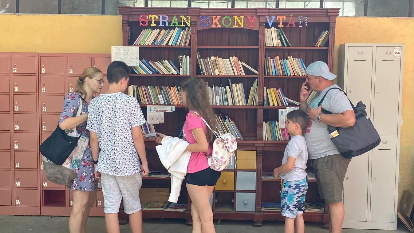 Strand és könyvtár vár egy helyen Siófokon
