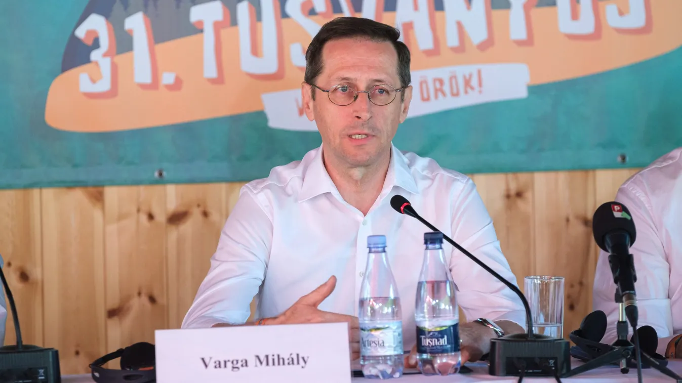 Varga Mihály: Európát a saját szankciói gyengítik