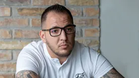 "Ismét sz.rtál a közönségedre!" - kiakadtak a rajongók Curtis újabb eltűnése miatt