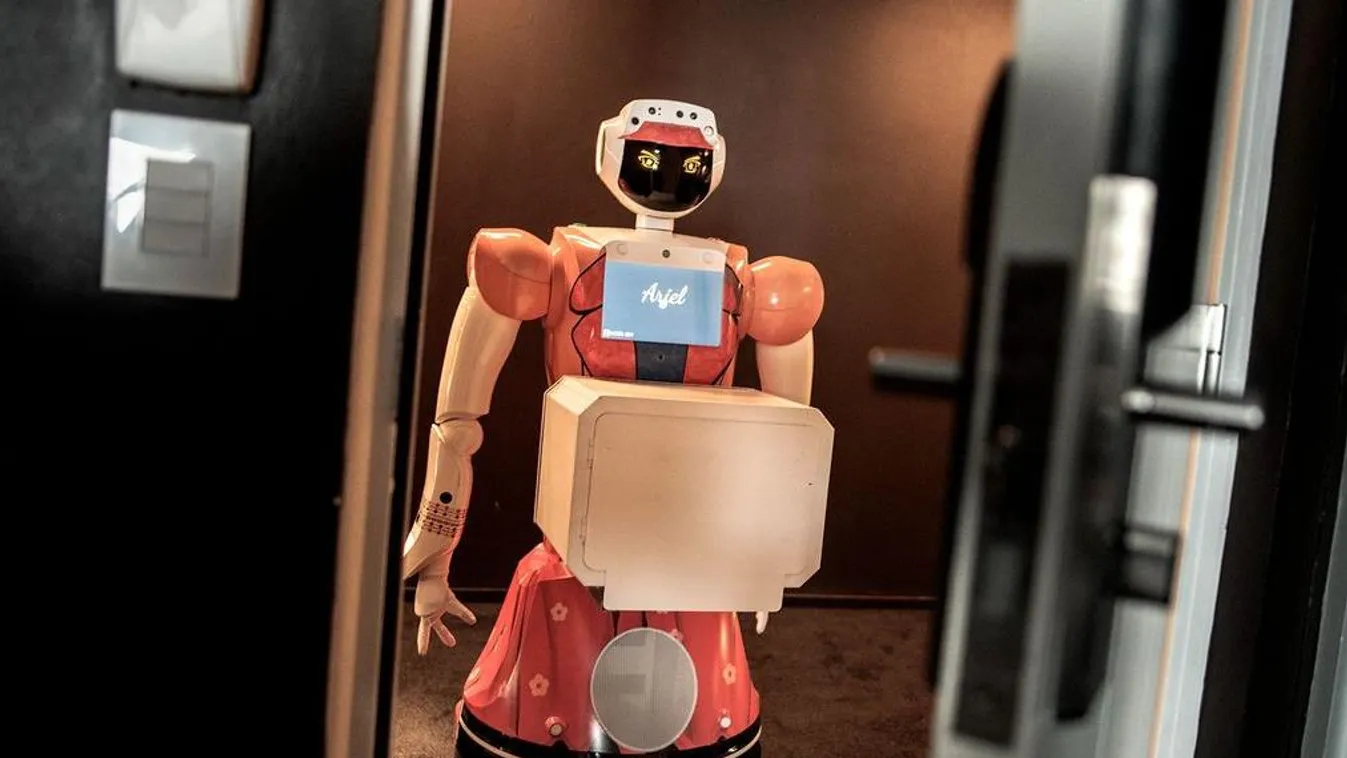 Az USA-ban már robotokkal pótolják a szállodák dolgozóit