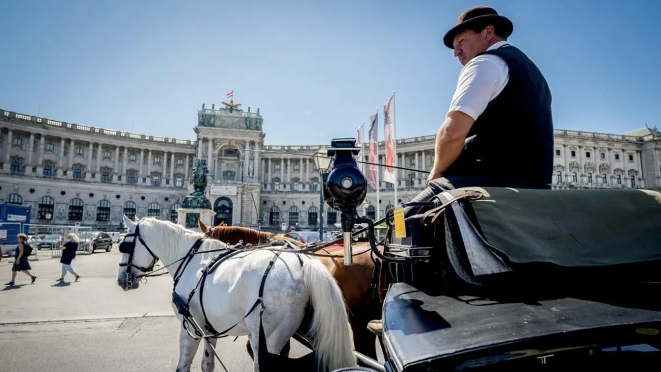 Augusztustól pozitív teszttel sem kell karanténban maradni Ausztriában